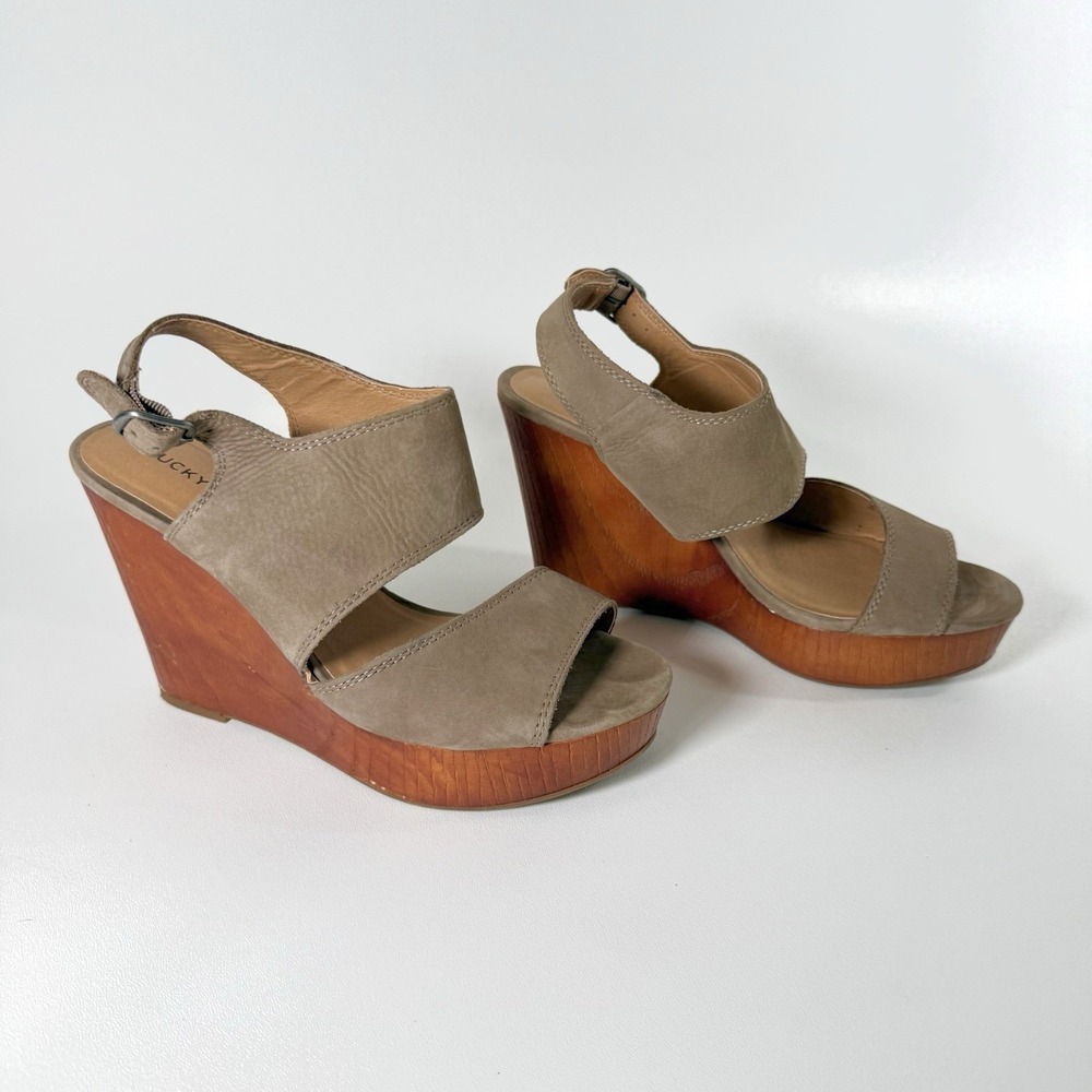 Lucky Brand Lattela Platform Sandal Wooden Wedge Heel Cut Out Taupe Women's 9.5M - Picture 2 of 10